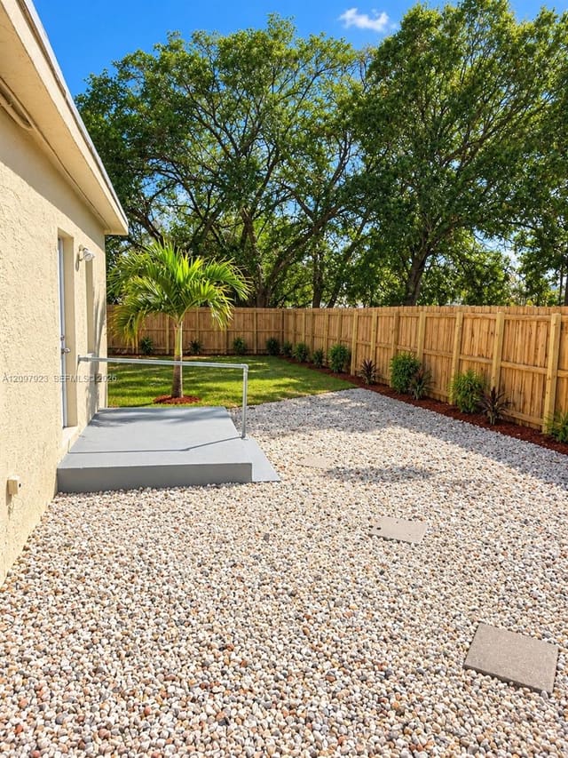 632 NW 14th Terrace, Fort Lauderdale, FL 33311