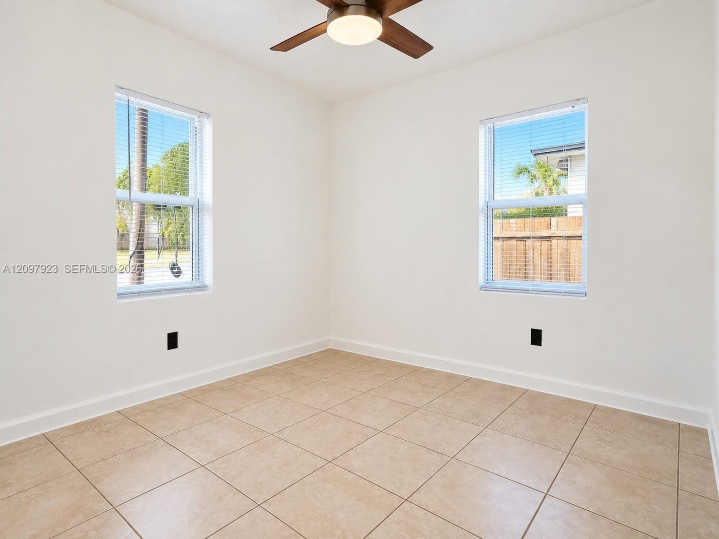 632 NW 14th Terrace, Fort Lauderdale, FL 33311 photo 7