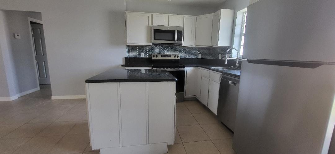 5240 NE 14TH Way 4, Fort Lauderdale, FL 33334 photo 7