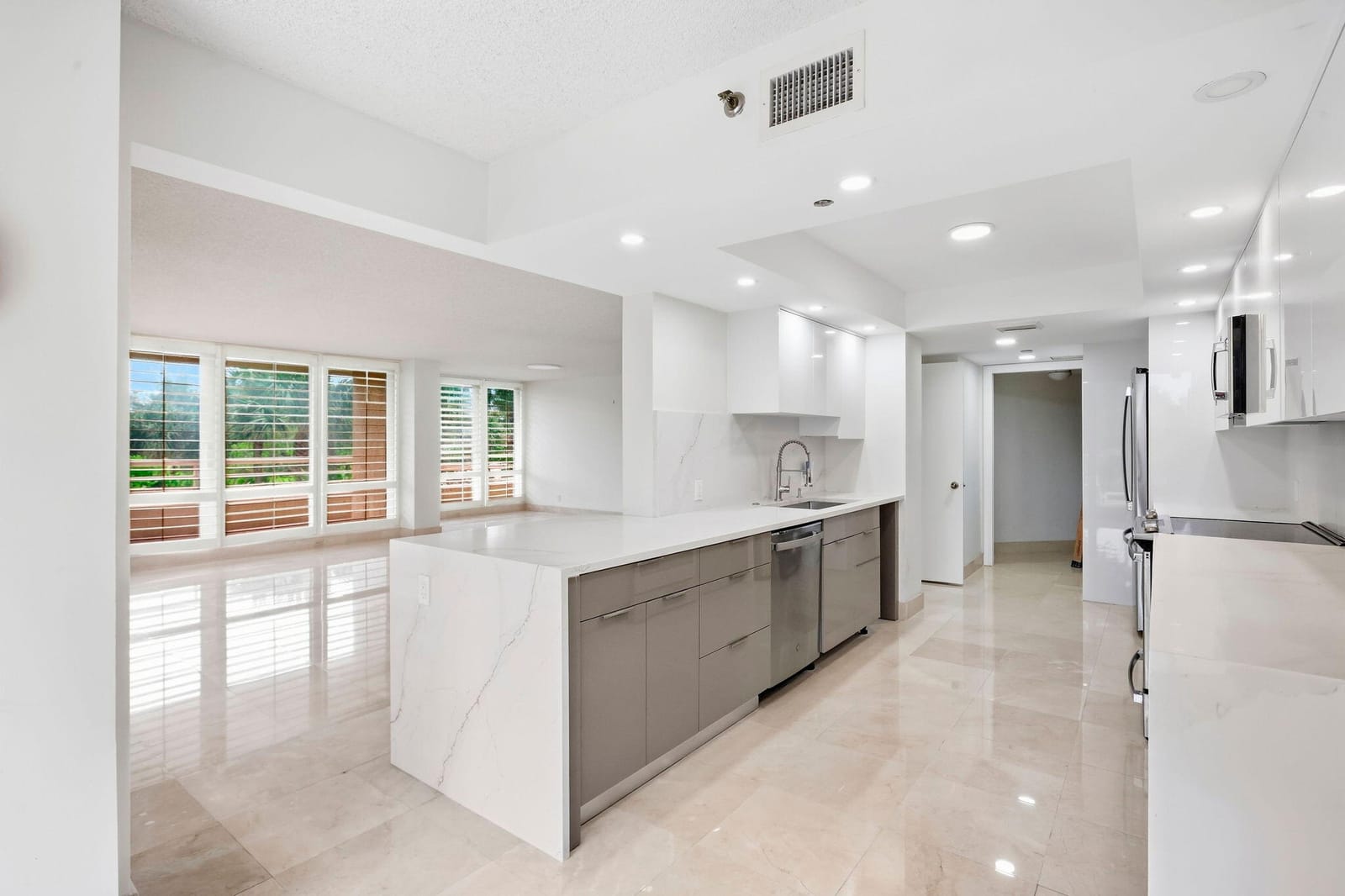 4101 N Ocean Boulevard 109 — photo 11