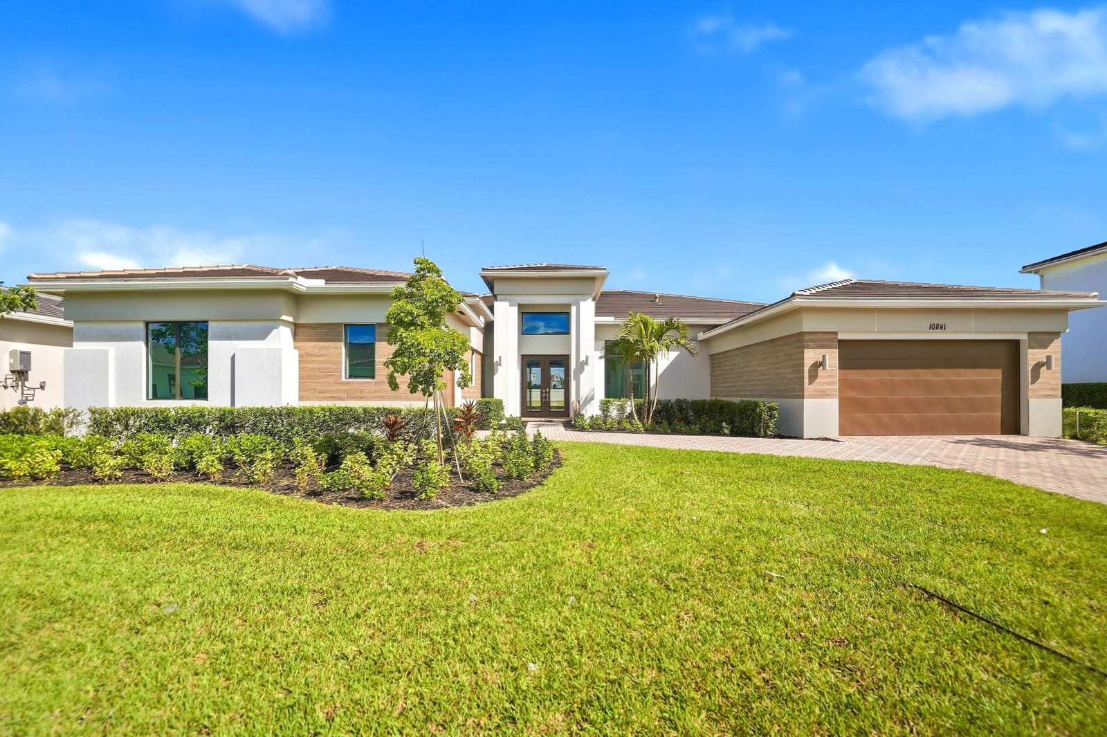 10241 CANTER CREEK Court — photo 2