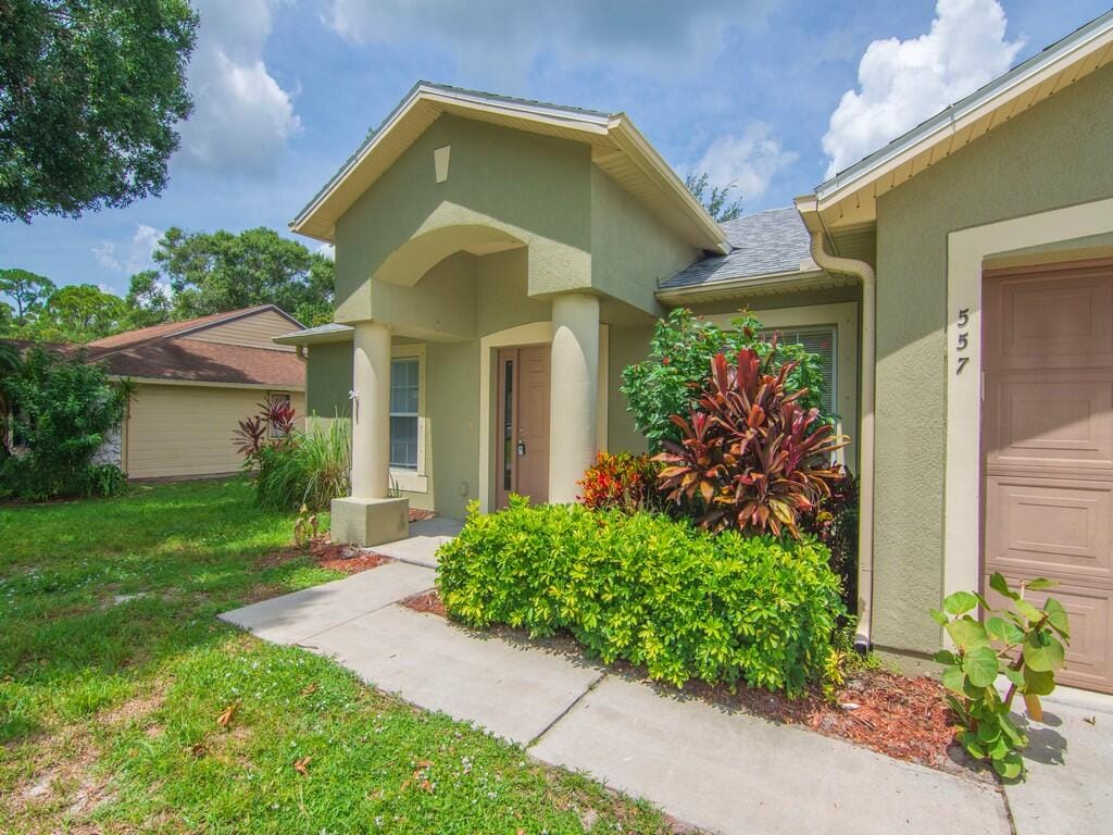 557 BROWNING Terrace, Sebastian, FL 32958 photo 2