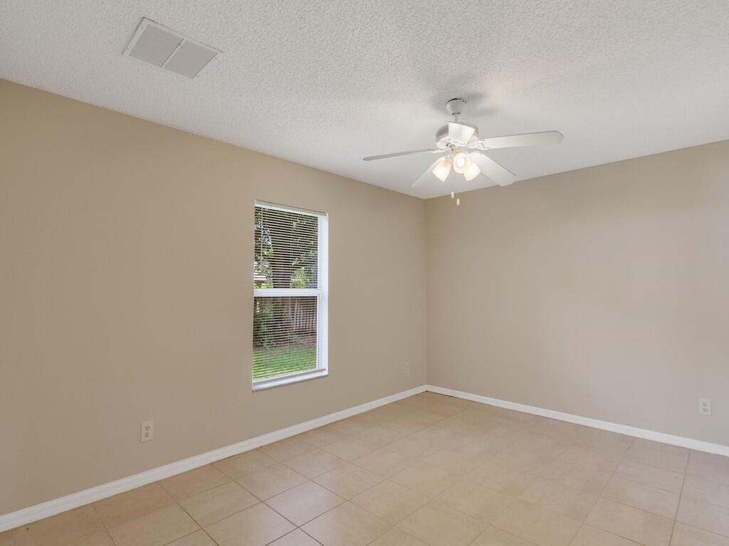 557 BROWNING Terrace, Sebastian, FL 32958 photo 17