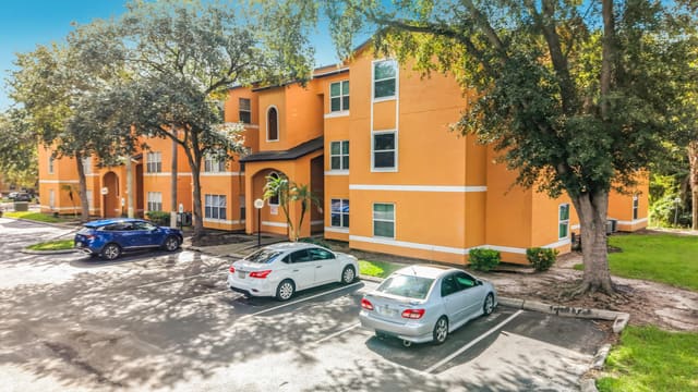 4518 Commander Drive 1922, Orlando, FL 32822