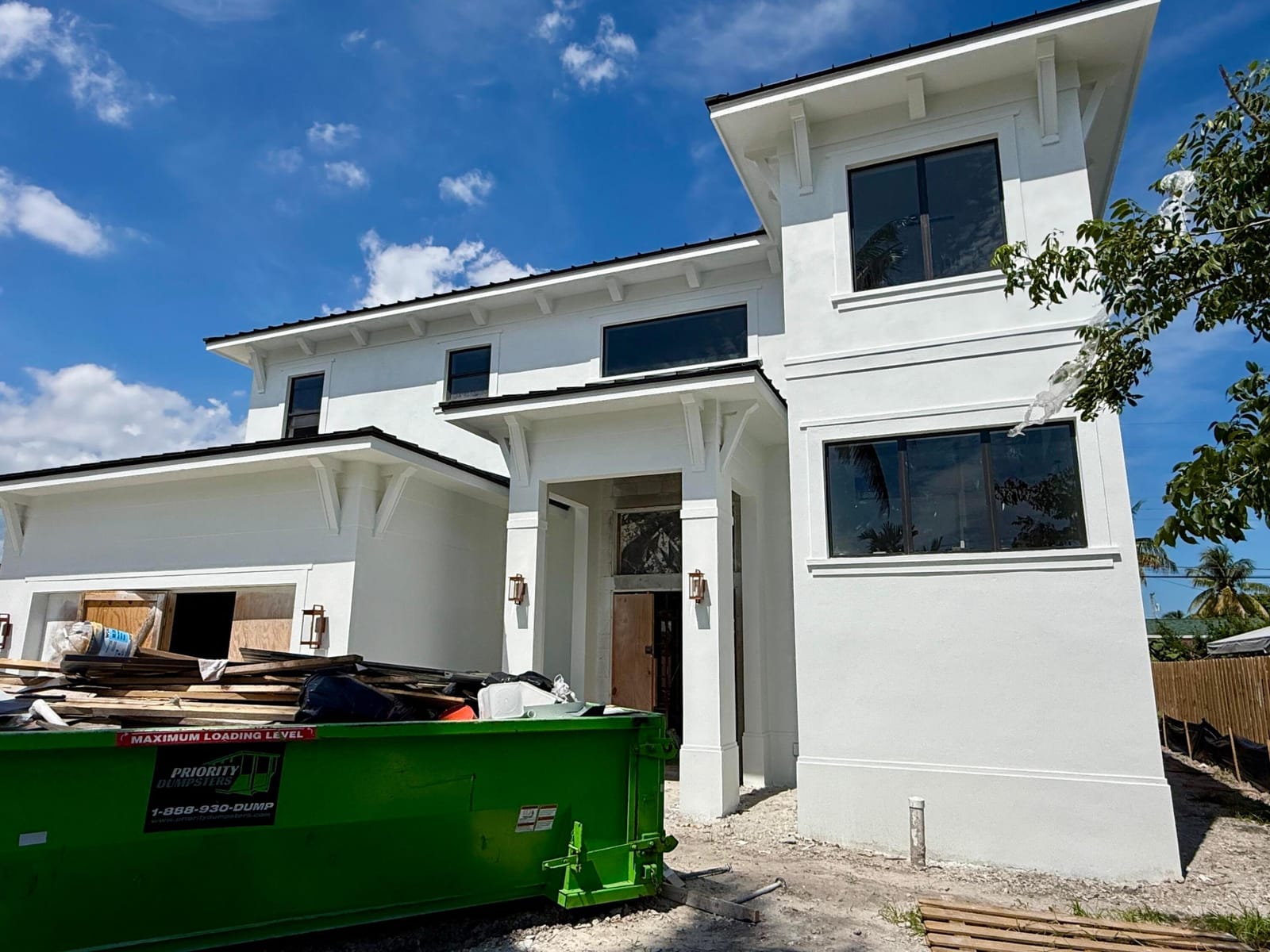 343 LYTLE Street — photo 3