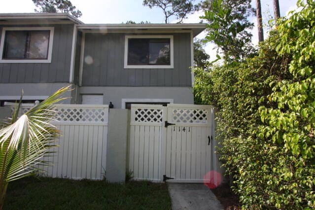 1141 GOLDENROD Road — photo 2