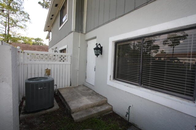 1141 GOLDENROD Road — photo 3