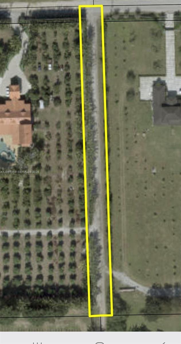 160 SW Street, Miami, FL 33187