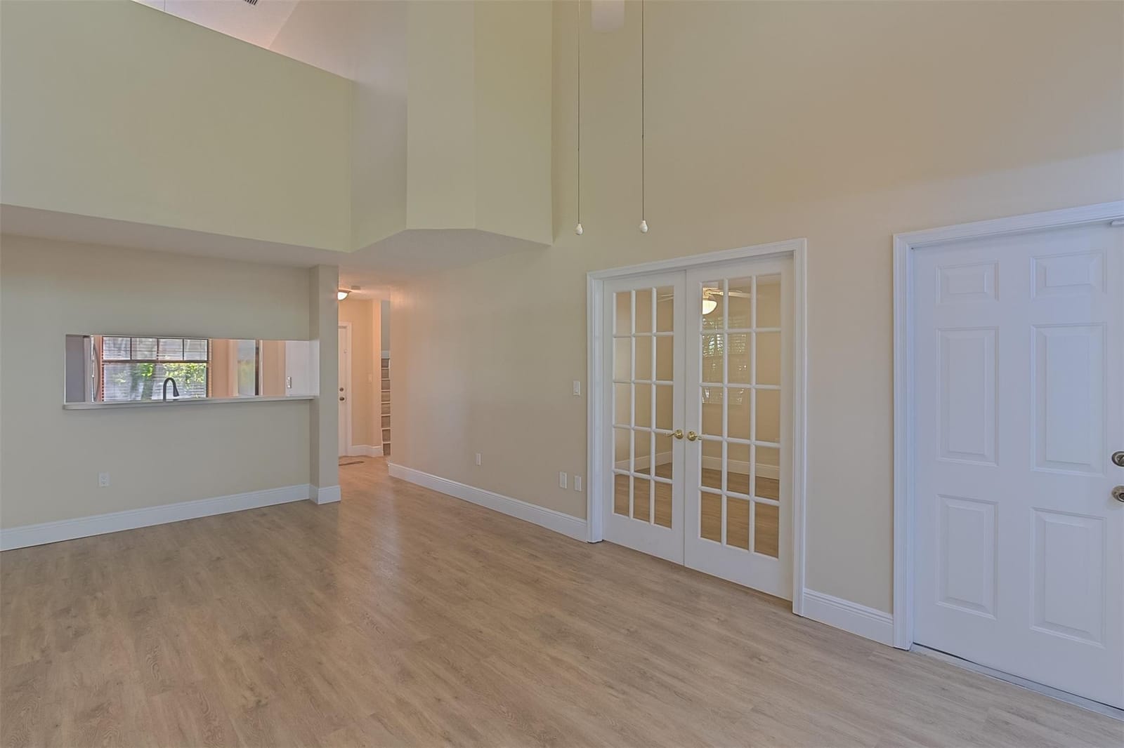 223 City View Drive — photo 4