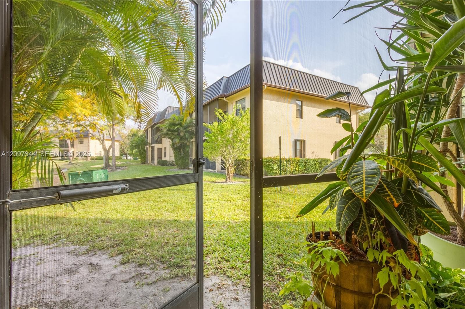 125 NW 93rd Avenue 125, Pembroke Pines, FL 33024 photo 2