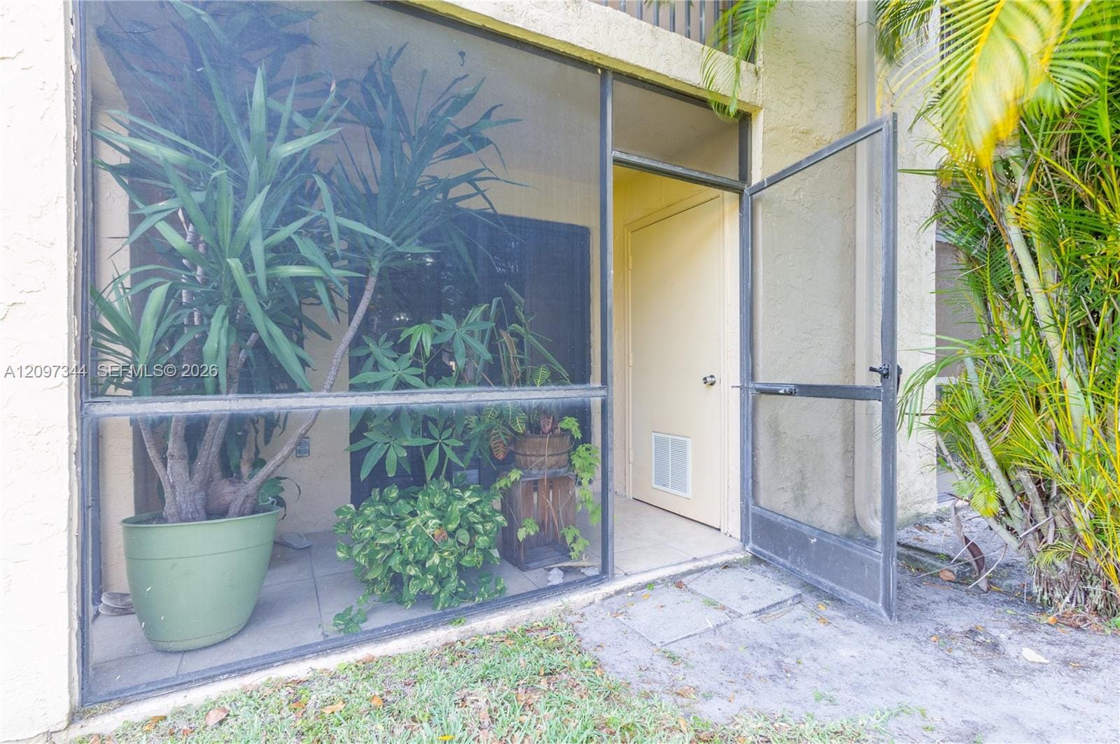 125 NW 93rd Avenue 125, Pembroke Pines, FL 33024 photo 3
