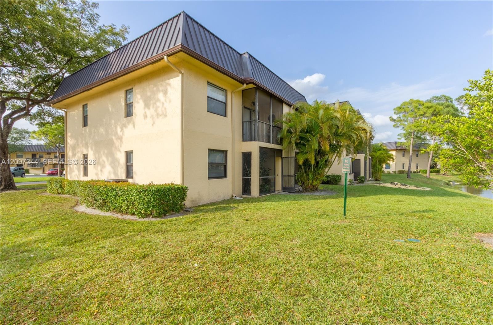 125 NW 93rd Avenue 125, Pembroke Pines, FL 33024 photo 5