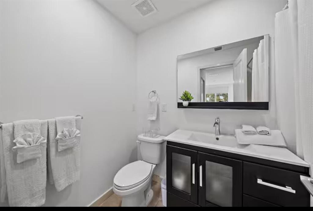 1559 W 26TH Court 1 — photo 12
