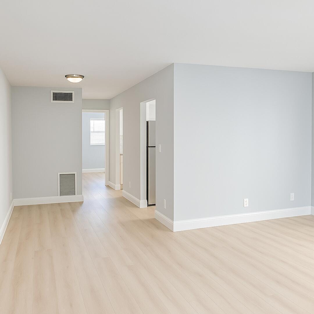 690 Kingsbridge Street Apt 9, Boca Raton, FL 33487 photo 4