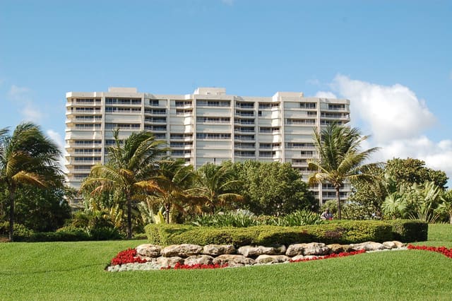 4101 N Ocean Boulevard 109, Boca Raton, FL 33431
