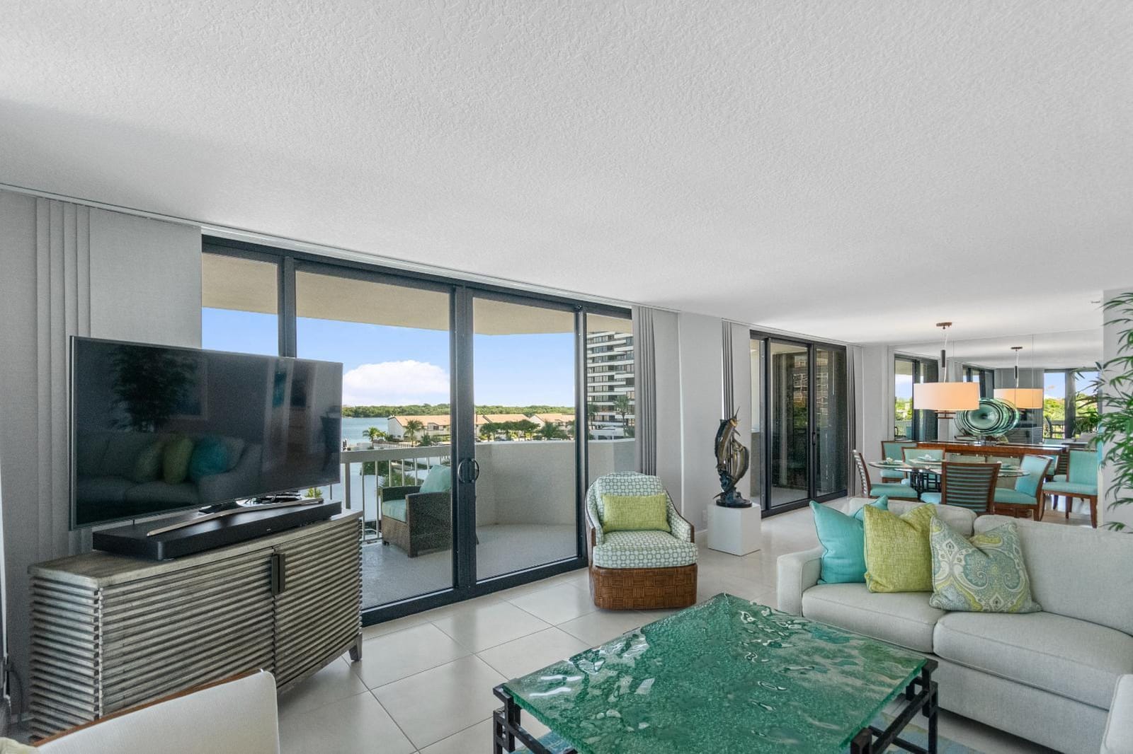 115 Lakeshore Drive 549 — photo 3