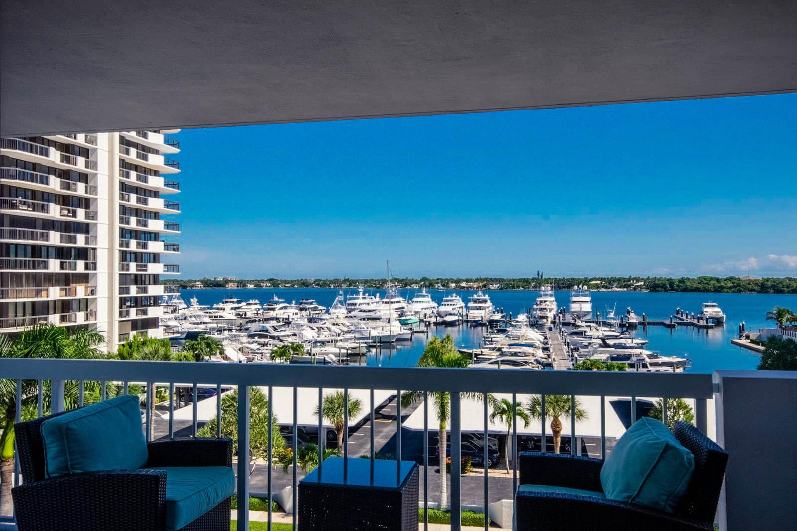 115 Lakeshore Drive 549 — photo 4