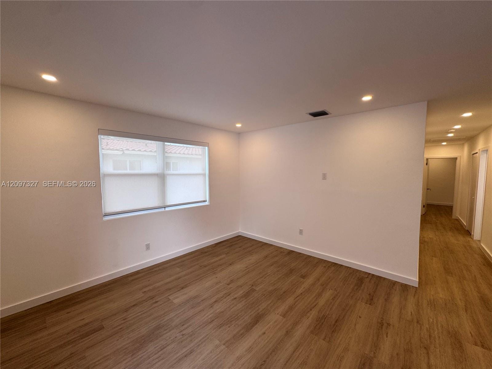 352 SW 17th Road 352 — photo 3