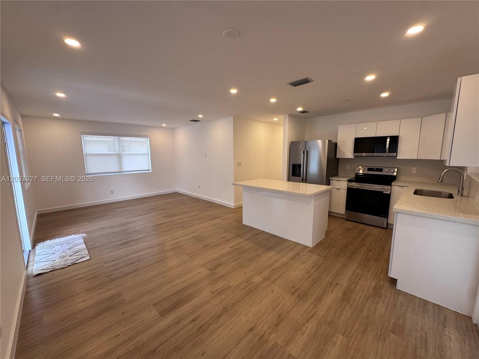352 SW 17th Road 352 — photo 9