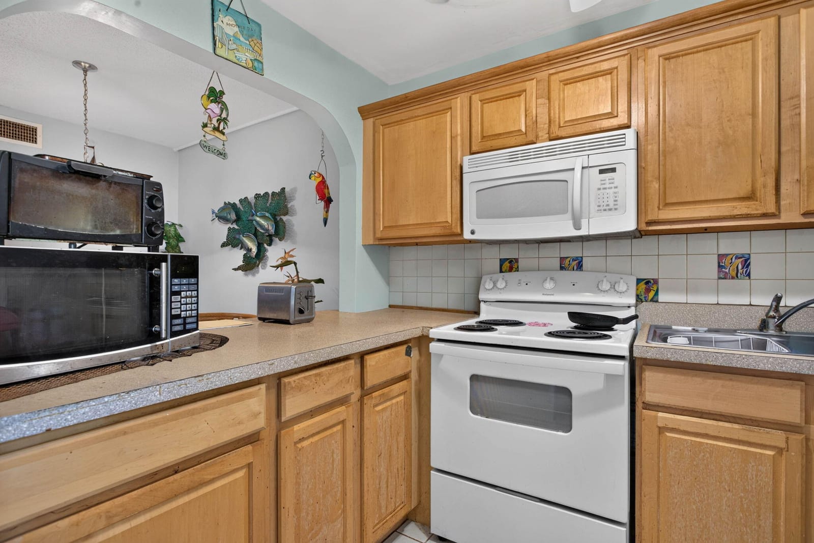 2050 NE 39th Street W109, Lighthouse Point, FL 33064 photo 15