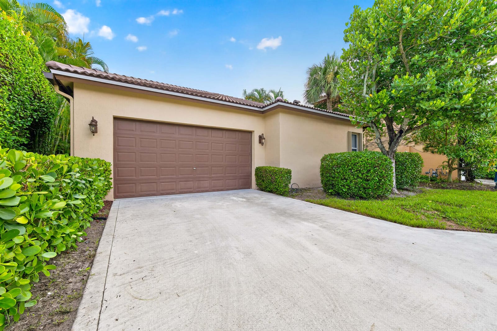 122 SANTIAGO Drive, Jupiter, FL 33458 photo 30