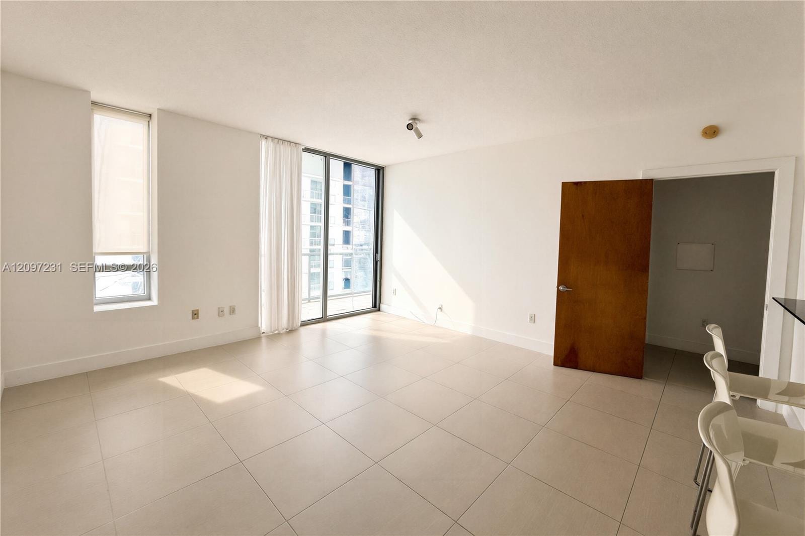 1050 Brickell Avenue 3110, Miami, FL 33131 photo 10