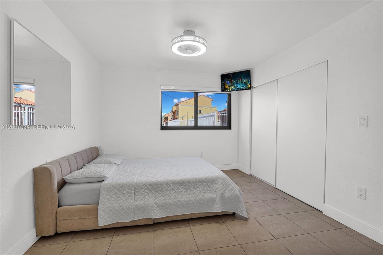 2730 W 60th Place 104, Hialeah, FL 33016 photo 14