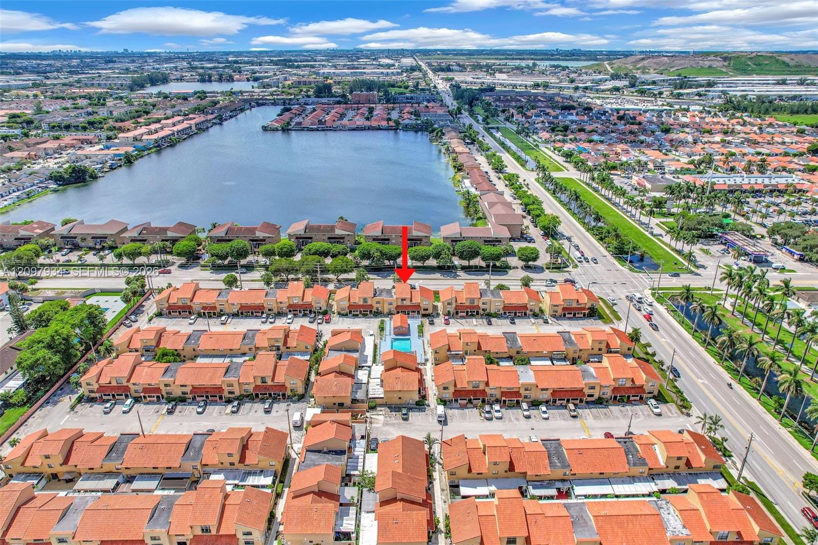 2730 W 60th Place 104, Hialeah, FL 33016 photo 4