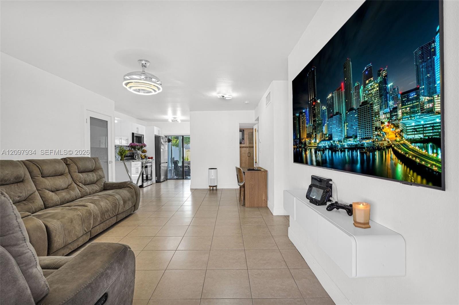 2730 W 60th Place 104, Hialeah, FL 33016 photo 6