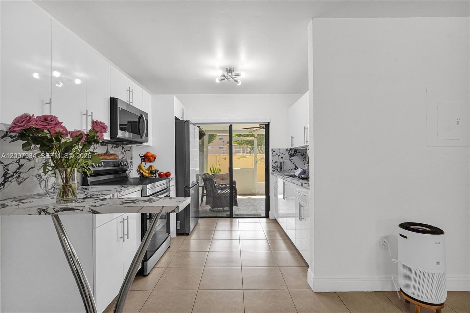 2730 W 60th Place 104, Hialeah, FL 33016 photo 9