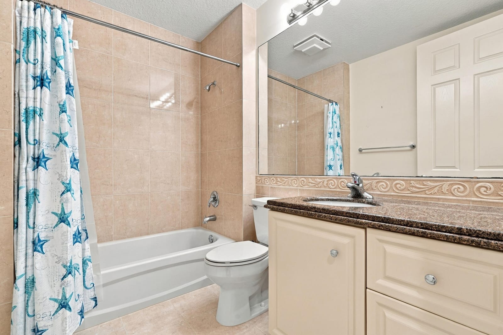 19 Harbour Isle Drive W 201, Fort Pierce, FL 34949 photo 25