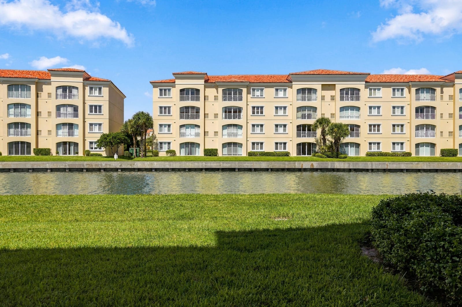 19 Harbour Isle Drive W 201, Fort Pierce, FL 34949 photo 29