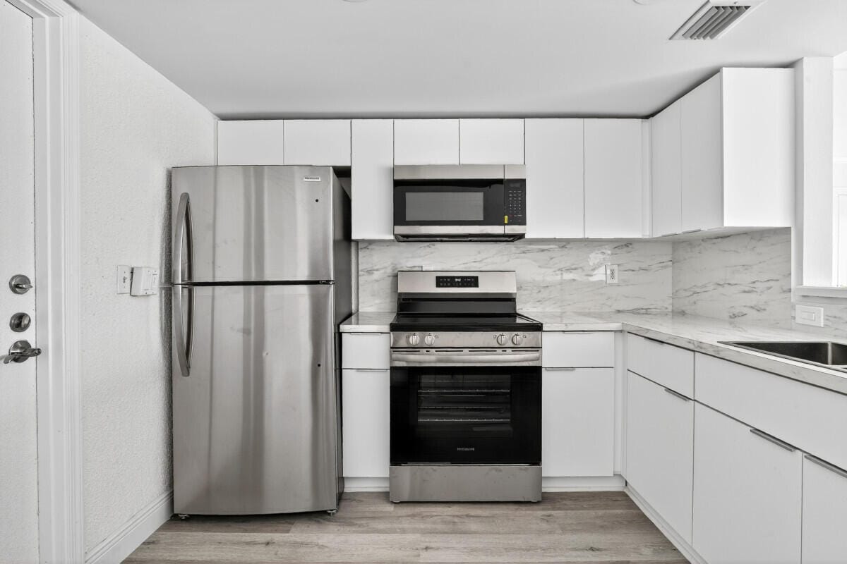 495 SE 8th Street 242, Deerfield Beach, FL 33441 photo 21