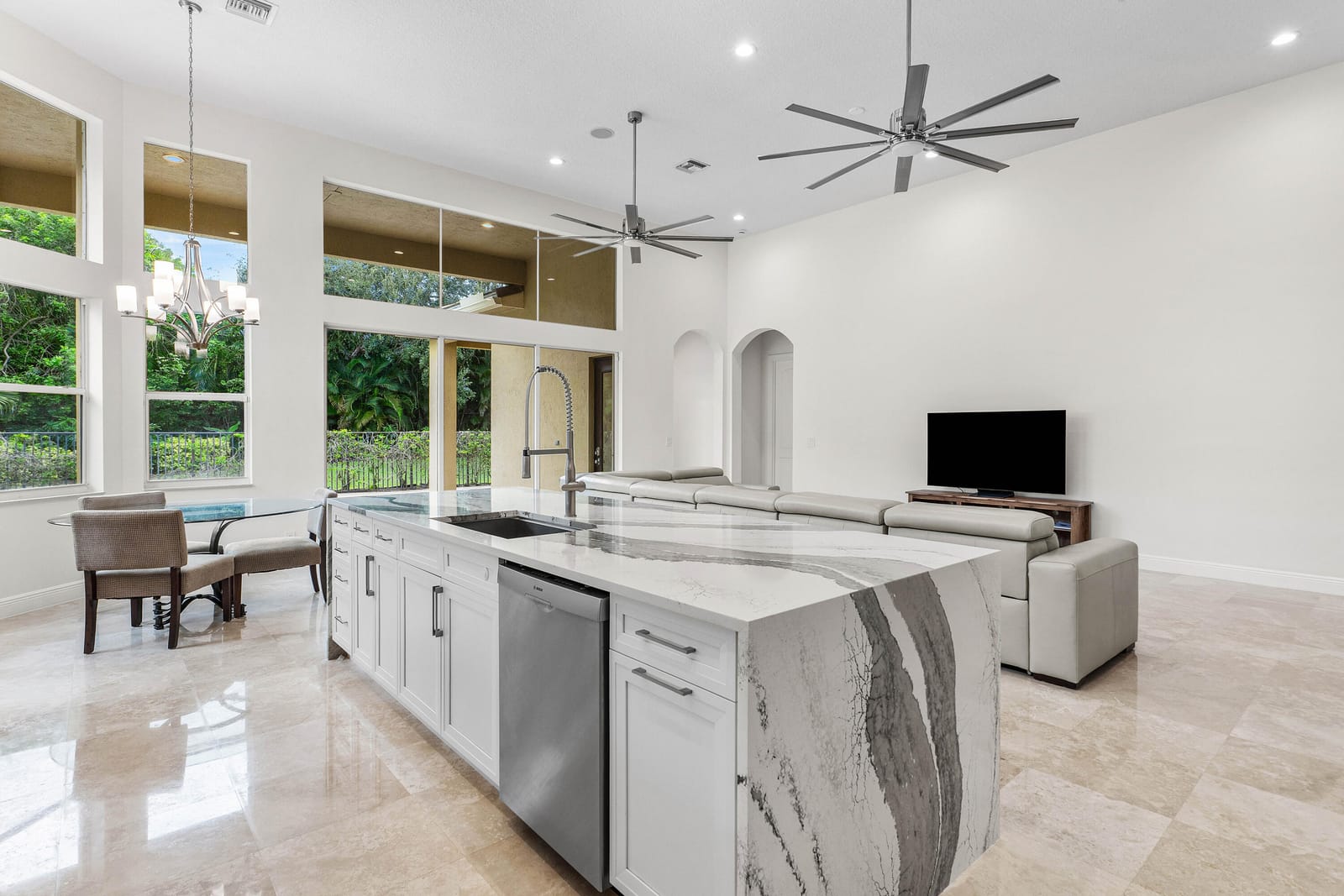 8126 Valhalla Drive, Delray Beach, FL 33446 photo 14