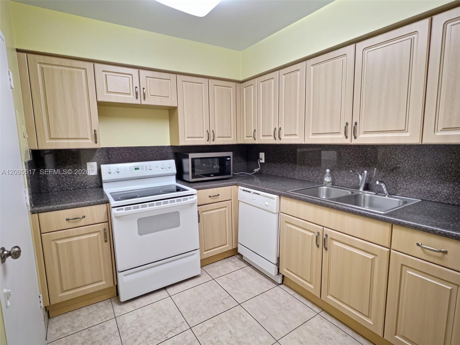 9225 Collins Avenue 1109, Surfside, FL 33154 photo 21