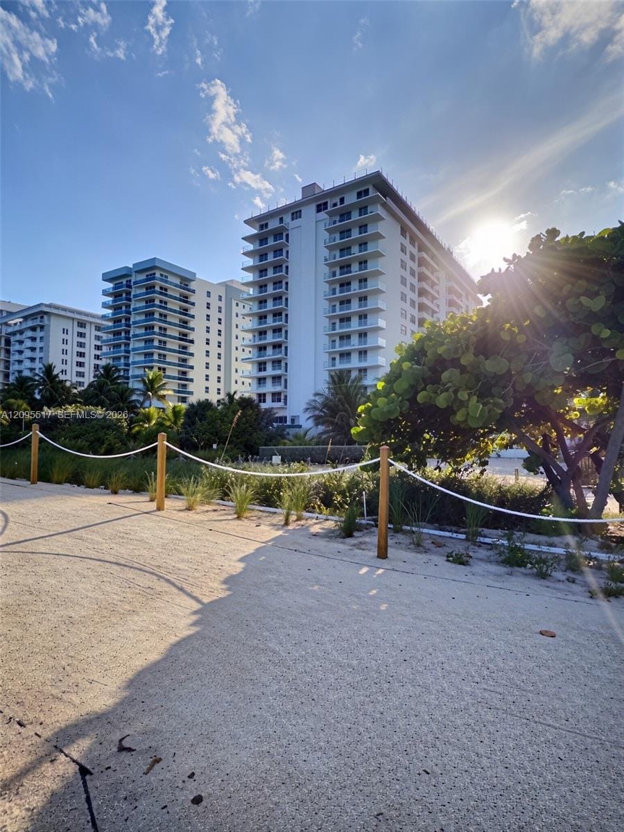 9225 Collins Avenue 1109 — photo 9