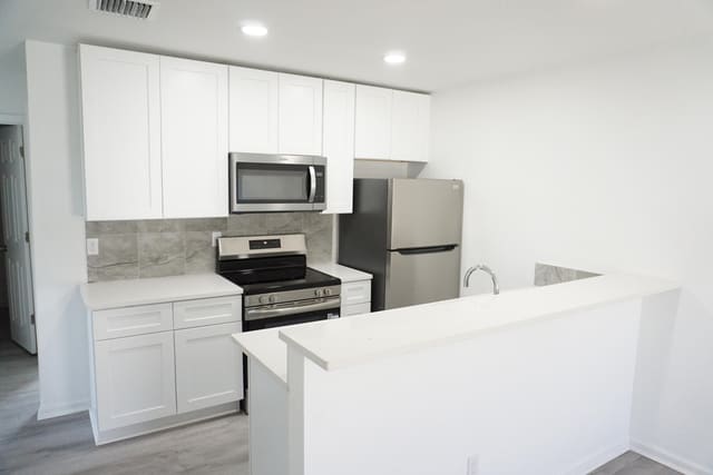 1181 W 28th Street, Riviera Beach, FL 33404