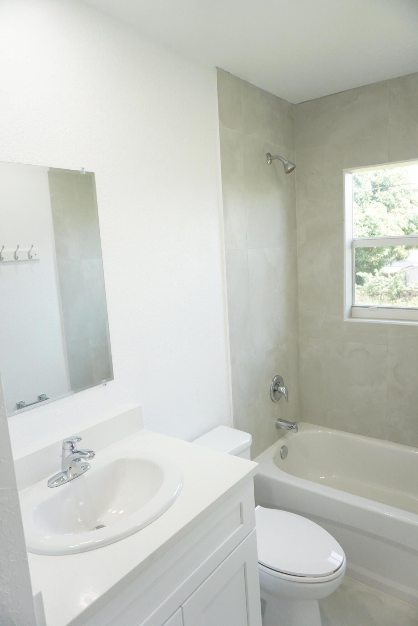 1181 W 28th Street — photo 12