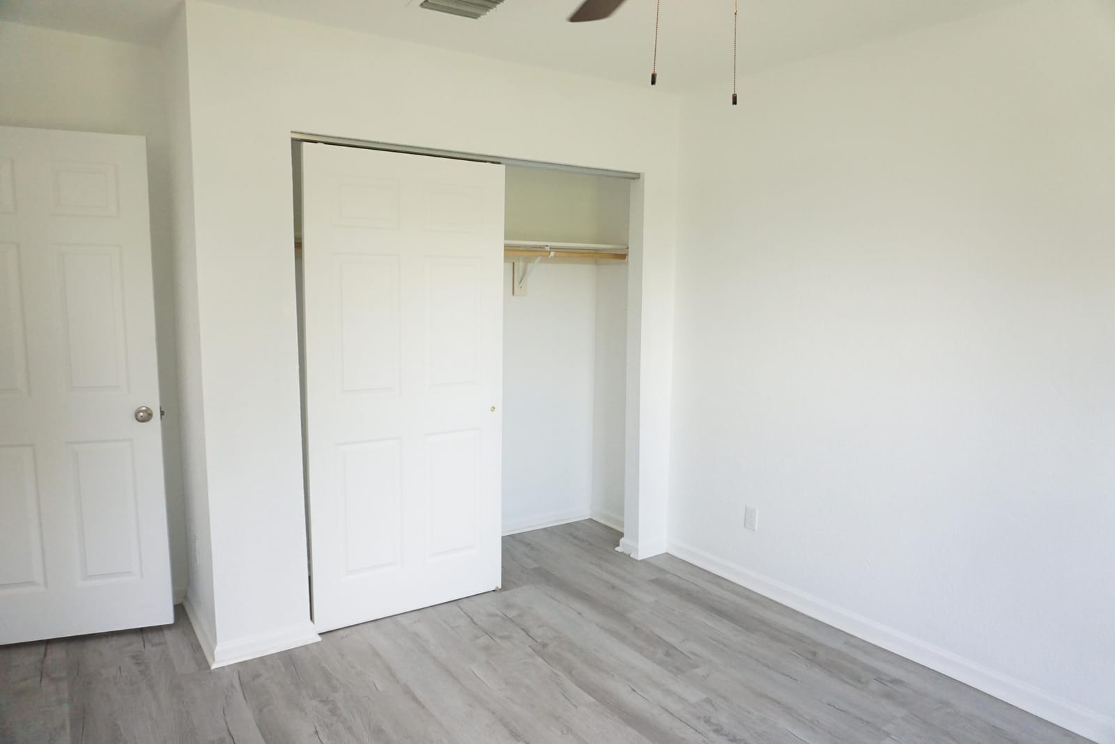 1181 W 28th Street — photo 10