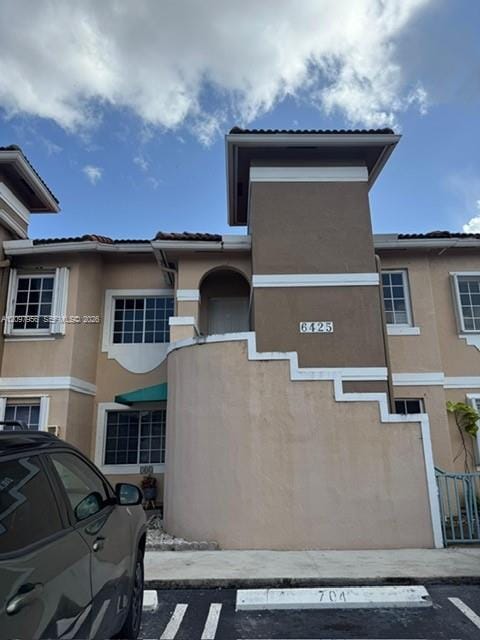 6425 SW 130th Place 704, Miami, FL 33183