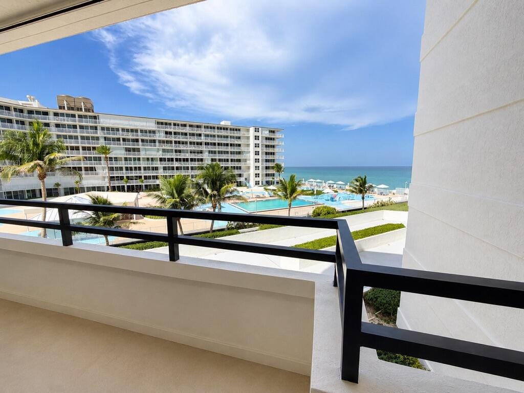 3560 S OCEAN Boulevard 404, South Palm Beach, FL 33480 photo 18