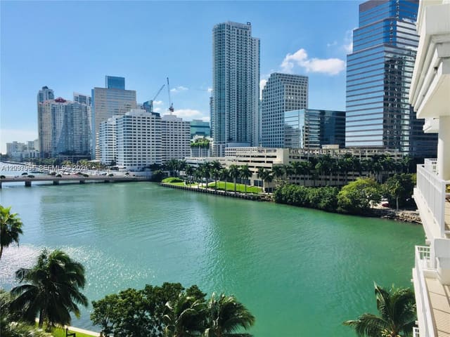 801 Brickell Key Boulevard 2907, Miami, FL 33131