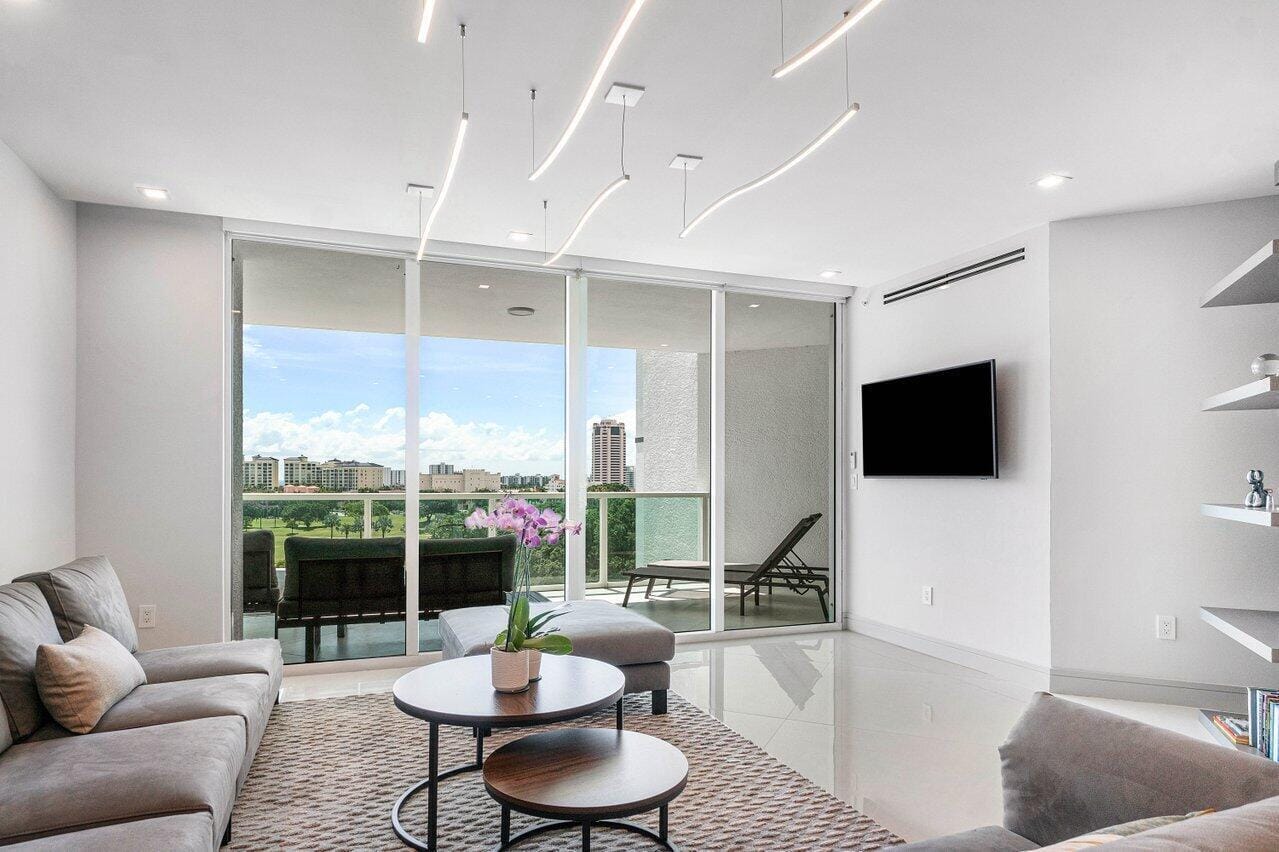 550 SE Mizner Boulevard B709 — photo 5