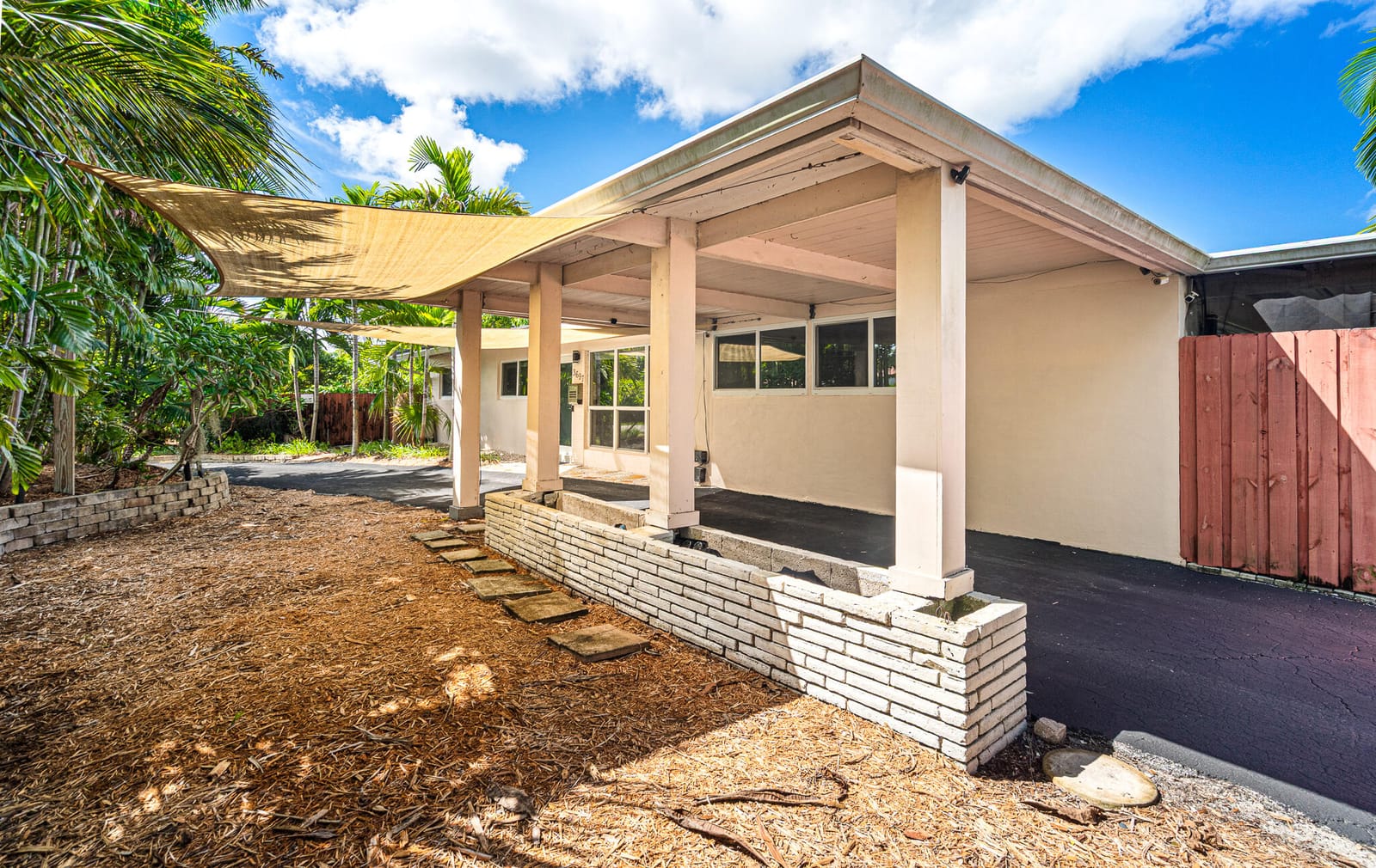 3697 NE 16TH Avenue — photo 4