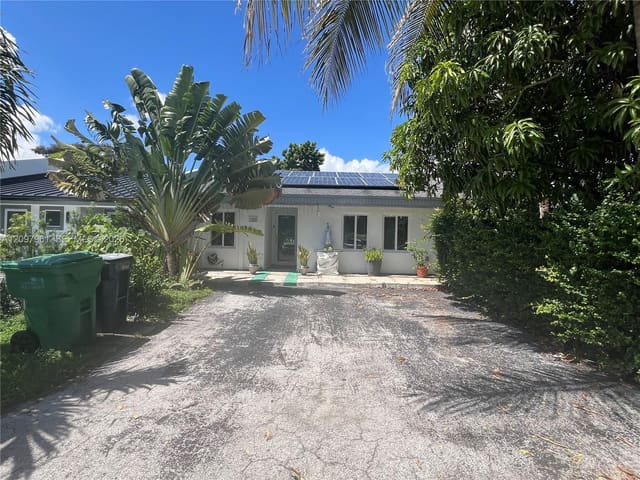 5400 SW 140th Place, Miami, FL 33175