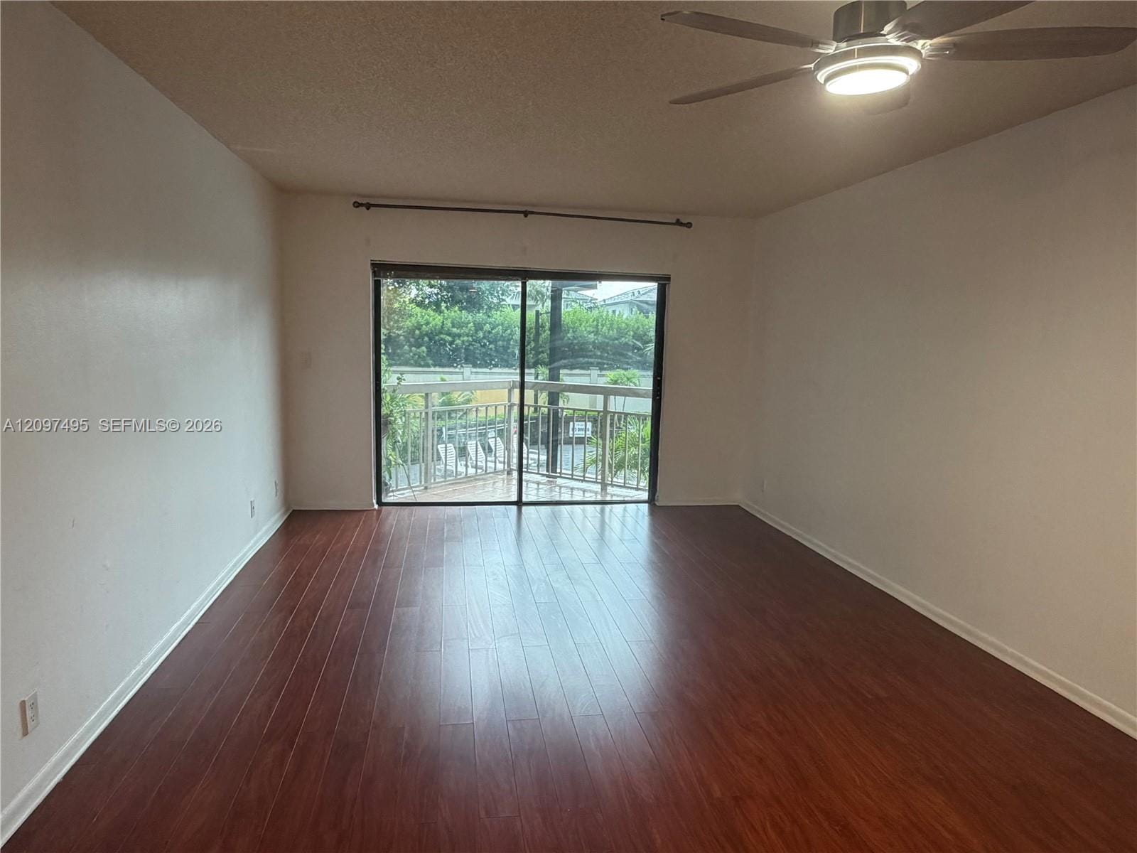 8290 Lake Drive 224, Doral, FL 33166 photo 2
