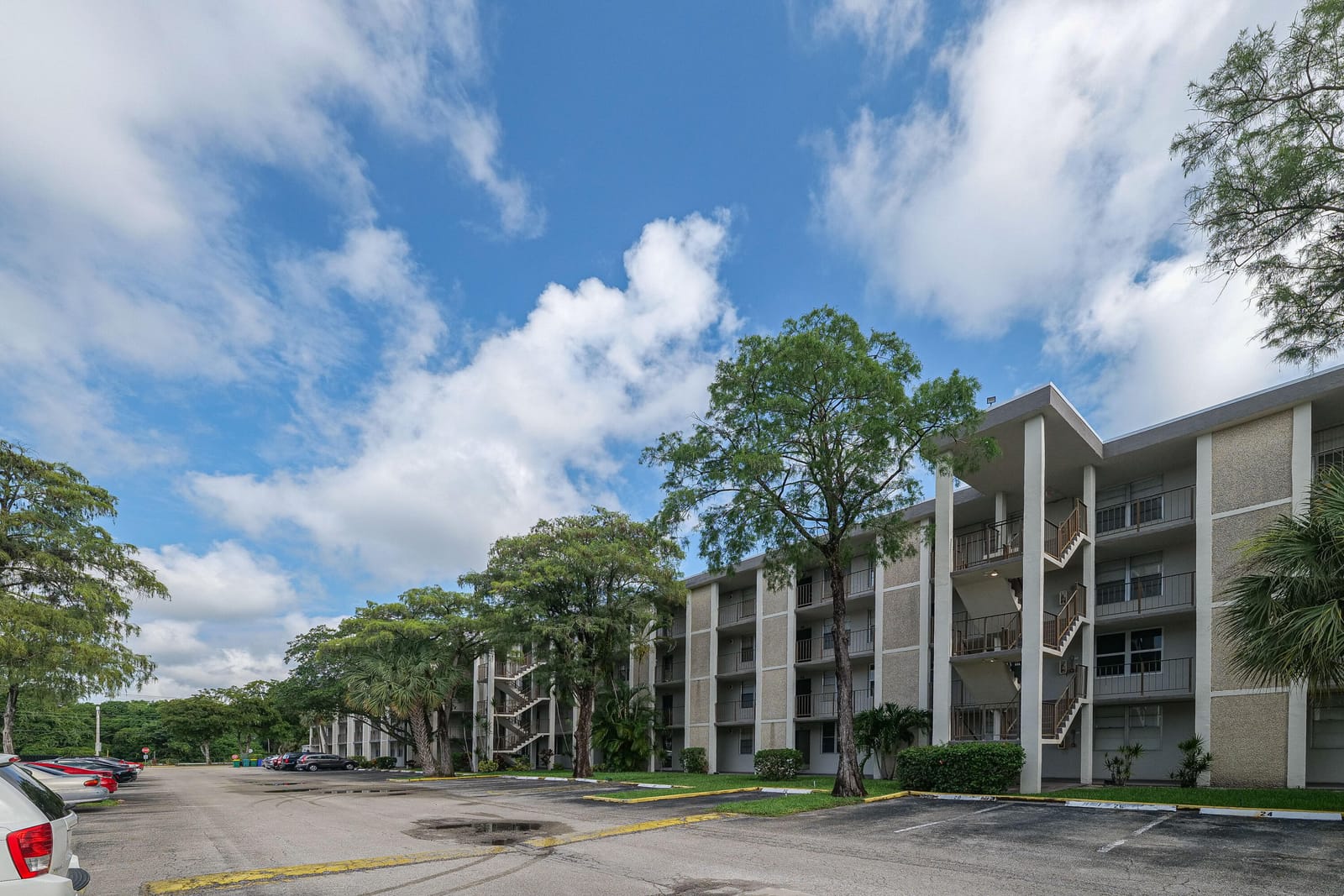 4851 NW 26TH Court 343, Lauderdale Lakes, FL 33313 photo 25