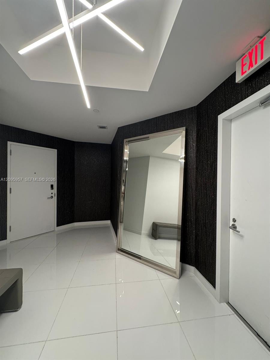 851 NE 1st Avenue 1404 — photo 2