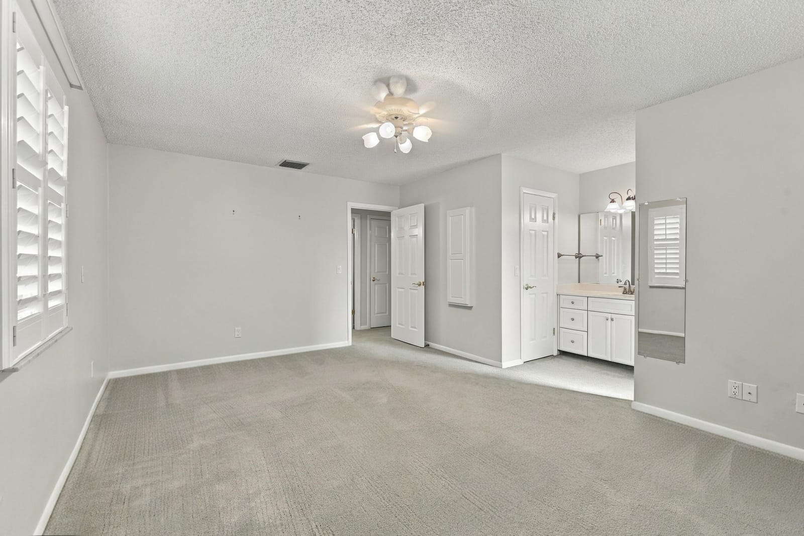 5503 BIRCH Drive, Fort Pierce, FL 34982 photo 12