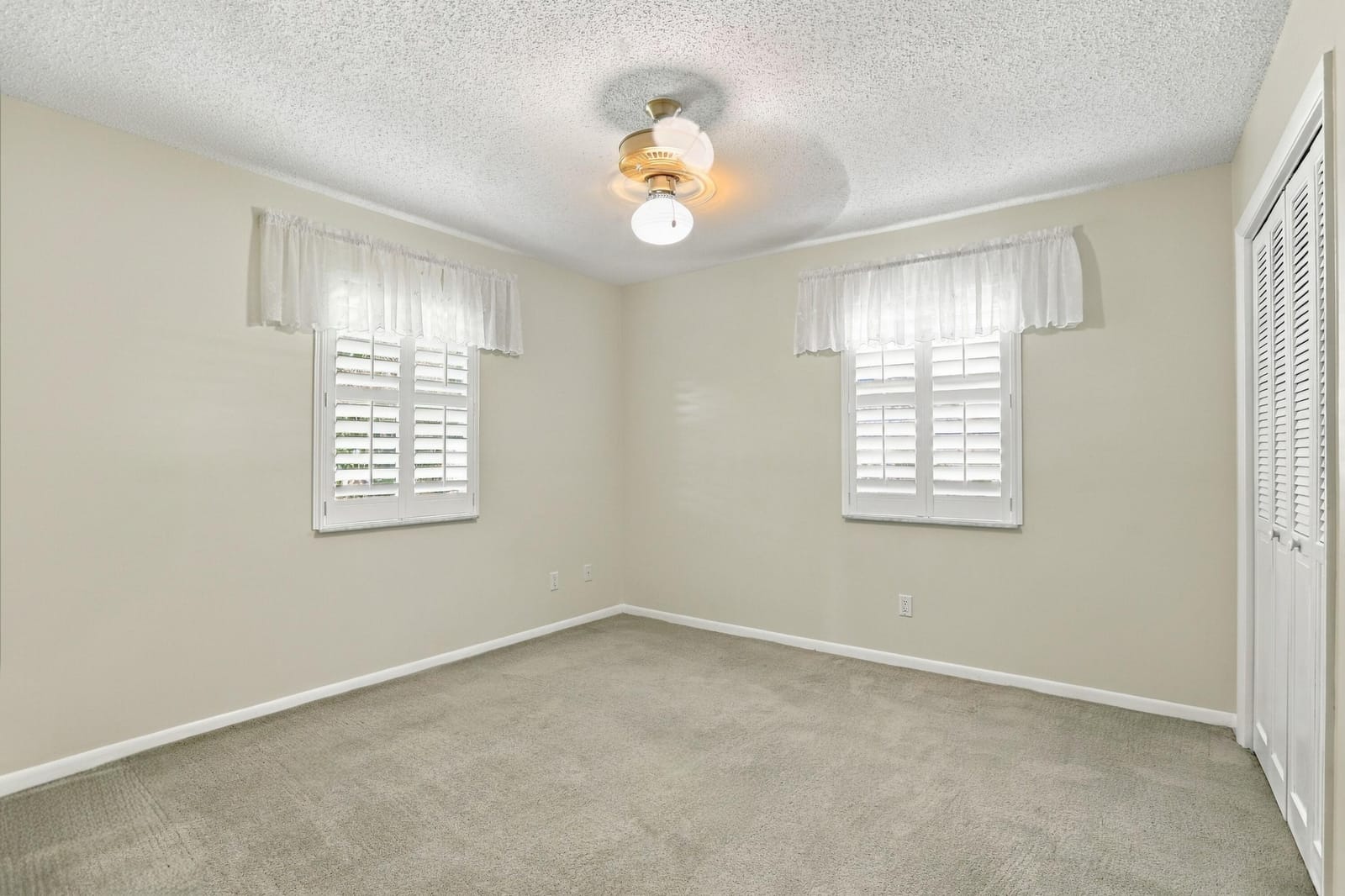5503 BIRCH Drive, Fort Pierce, FL 34982 photo 16